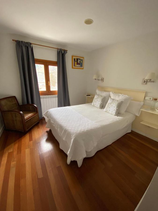 Sallent de Gállego Hotel Casa Socotor מראה חיצוני תמונה